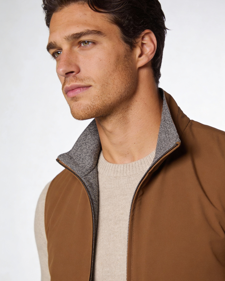 Men's Reversible Lightweight Vest - Two-Way Wear
