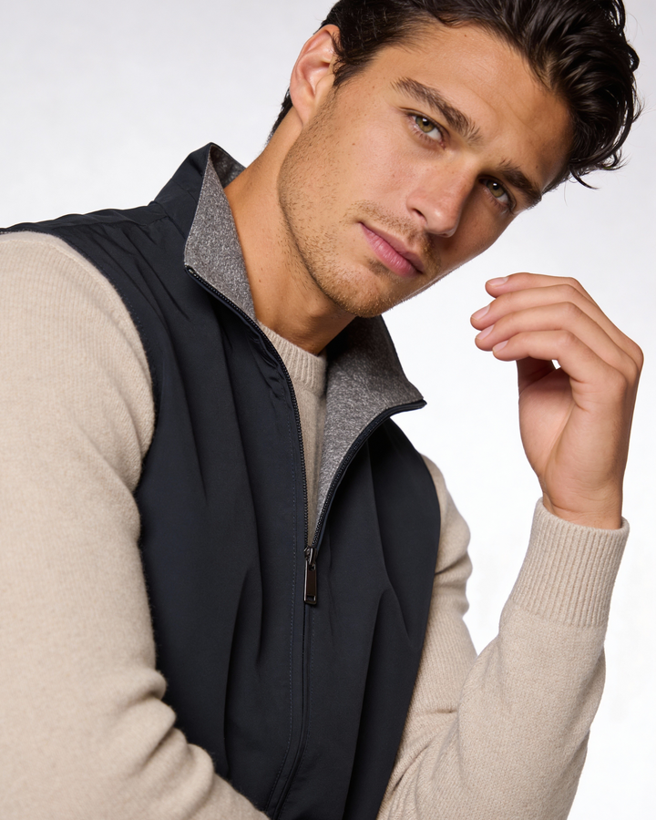 Men's Reversible Lightweight Vest - Two-Way Wear