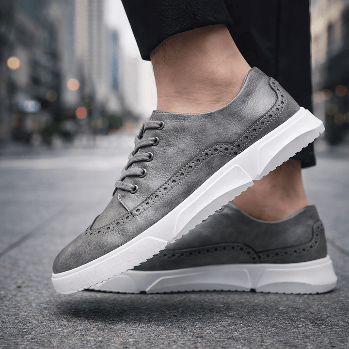 Calvin - Men’s Brogue-Detail Lace-Up Trainers with Cushioned Sole