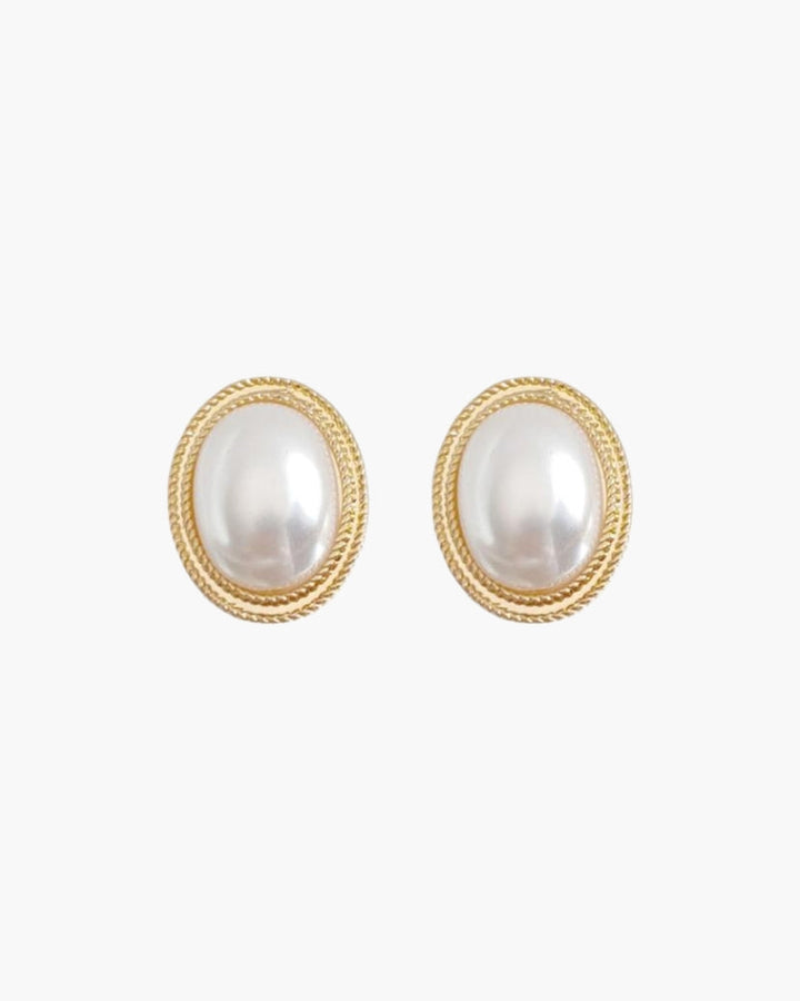 Radiance Oval Pearl Studs