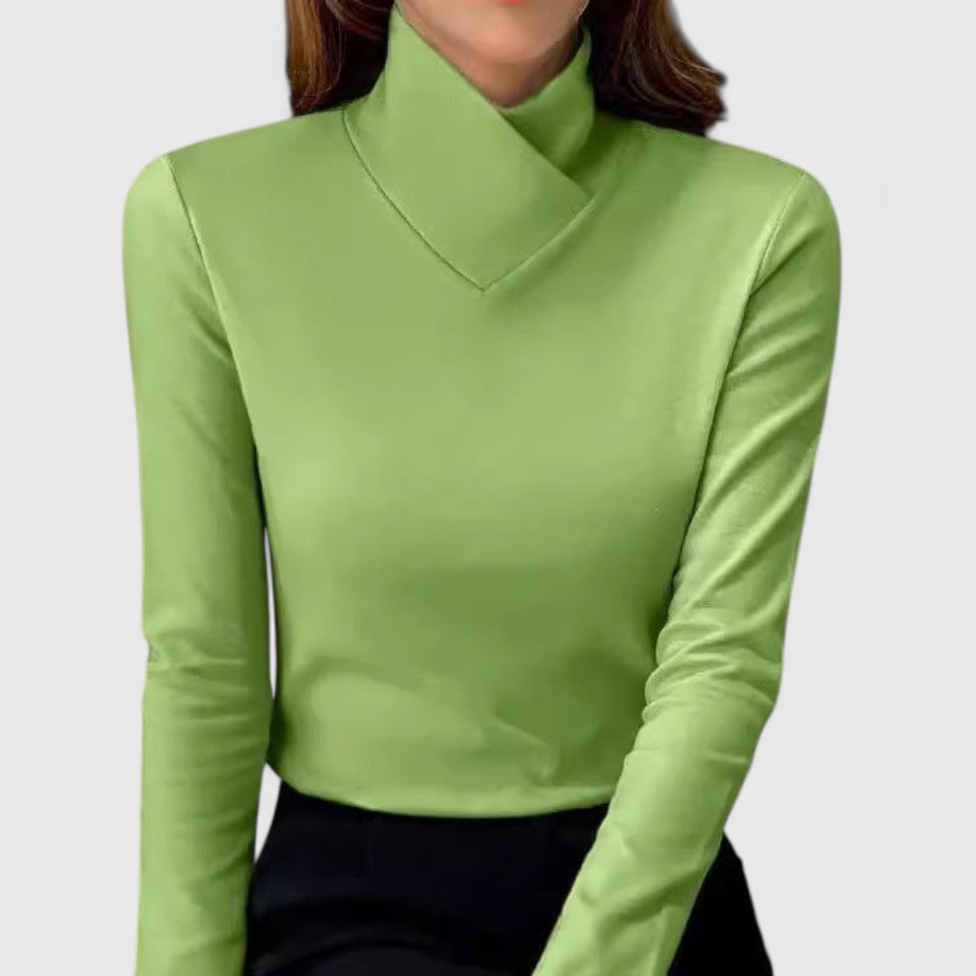 Frances - Elegant Turtleneck Fit