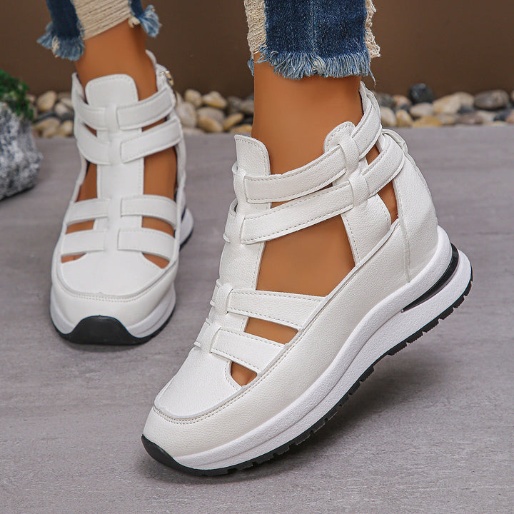 Ysoria – Cut-Out Platform Trainers