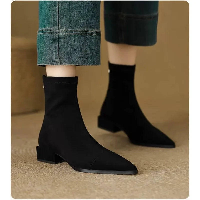 Tina – Elegant Comfort Heel Boots