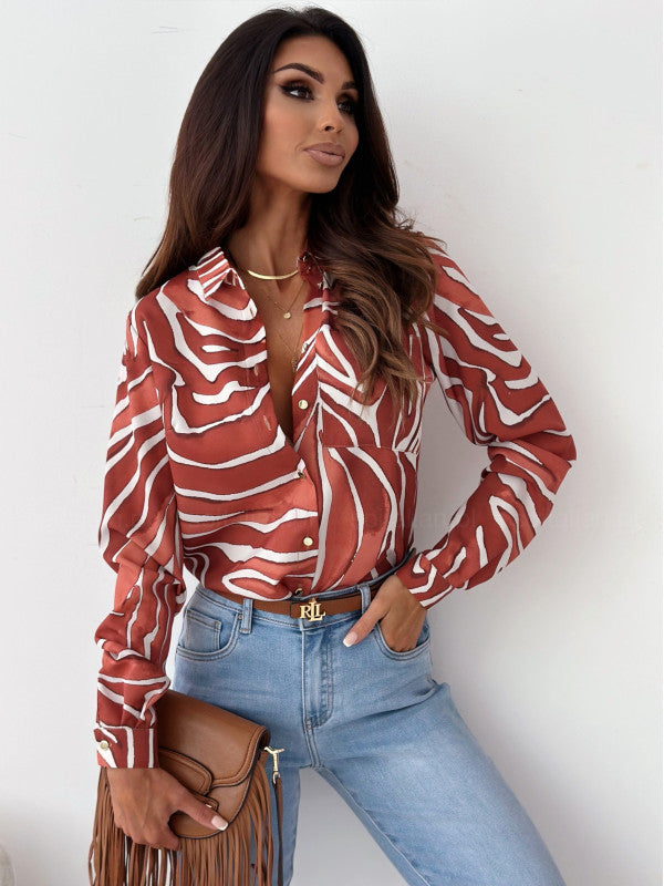 Nina | Elegant Women's Blouse with Satin Print