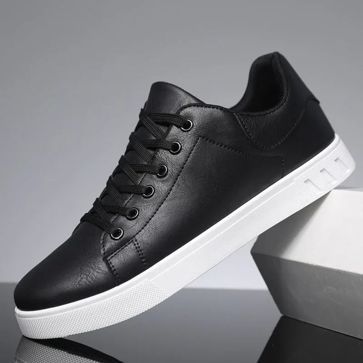 Men’s Casual Lace-Up Shoes with Streamlined Design